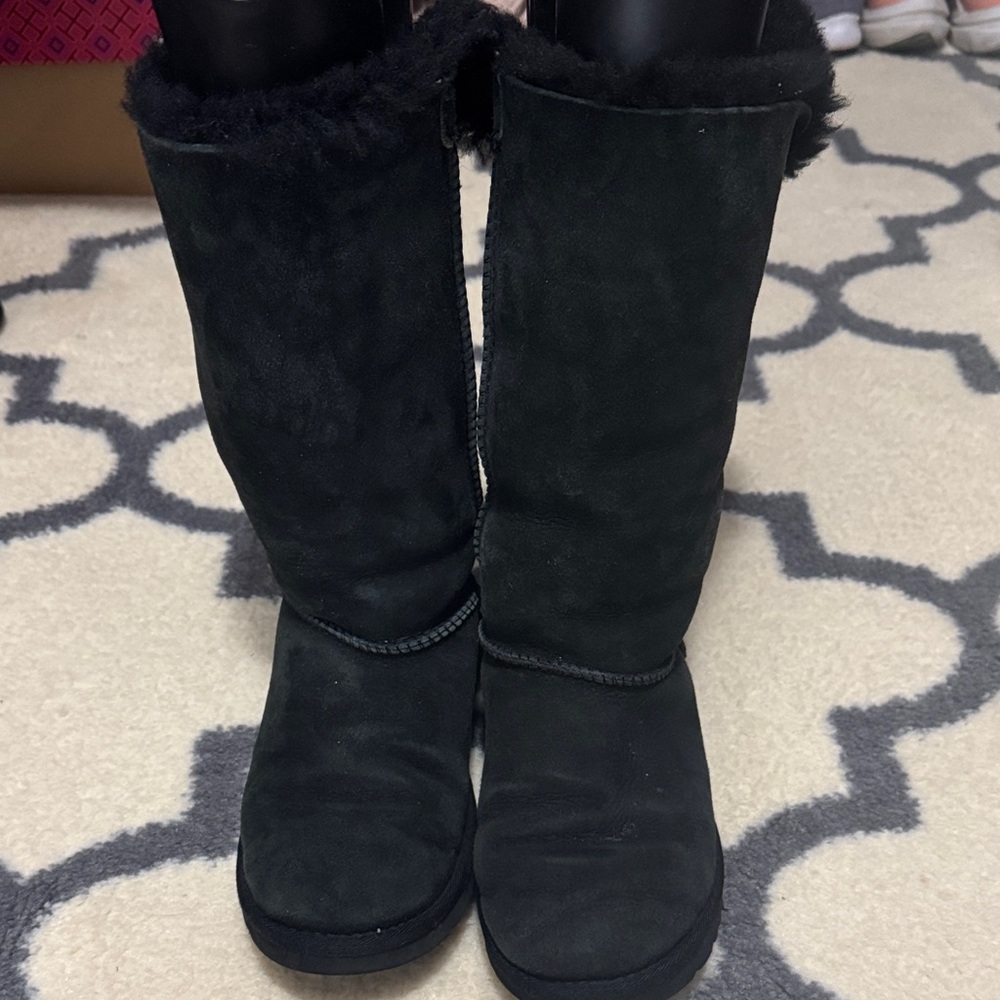 UGG Black Winter Boots with Plush Lining